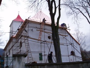 Rekonštrukcia strechy kostola - Brezovička