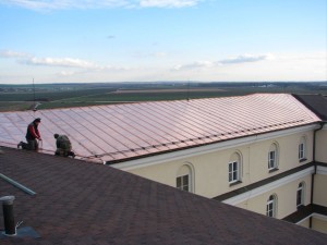 Rekonštrukcia strechy Misijného domu Matky Božej - Kalvária - Nitra