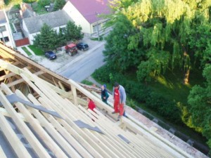 Rekonštrukcia strechy kostola - Krakovany