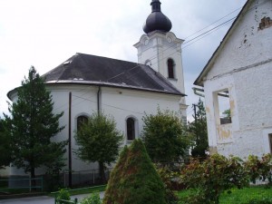 Rekonštrukcia strechy kostola - Revúcka Lehota
