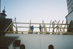 Rekonštrukcia strechy kostola - Červenica pri Sabinove