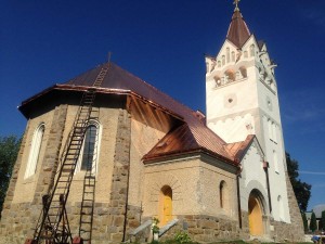Rekonštrukcia strechy kostola - Lacková