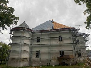Rekonštrukcia strechy kaštieľa - Krivany